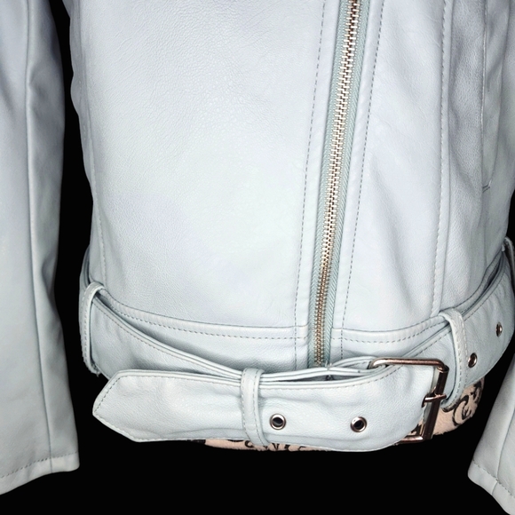 🆕️ FOREVER 21 Baby Blue Faux Leather Moto- Small - Picture 5 of 7